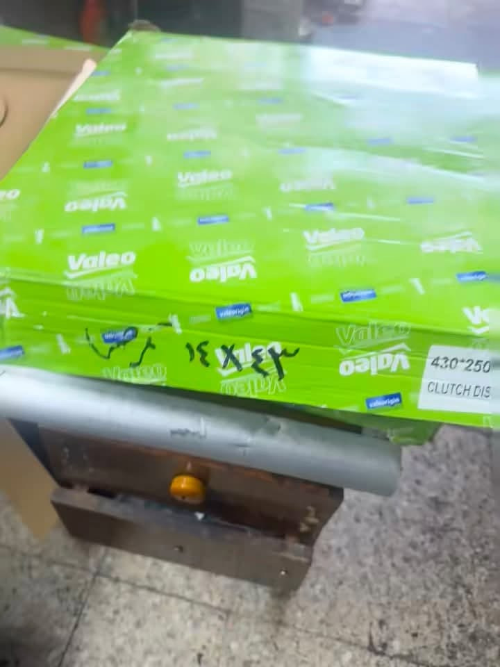 ادوات احتياطية نيسان ميسيبوشي يوجد توصيل ***********
