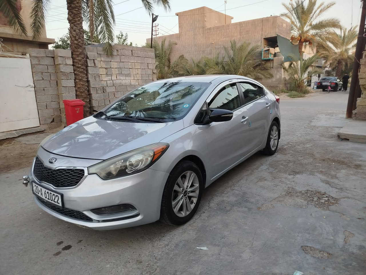 السلام و عليكم
سيارة كيا فورتي
موديل ١٦
وارد أمريكي
السنوية جديدة
رقم ديالى دولي
مشروع وطني
السيارة جاهزه
بدون دواخل
محرك الفين دوش لوك
كير At المرغوب
تحكم استيرن جهتين
بلوتوث
حاكية موبايل
ويلكب
مسجل سيدي
نضام ايكو تقليل صرف البانزين
مانع انزلاق
تبريد تدفئه شغال
صدر امامي خلفي جديد
تخم تاير
داخل أسود ملكي 
كهربائيات شغاله
السيارة جاهزه جديده خير من الله
السعر ١٠٥ بيه مجال قليل
المكان بعقوبة تقاطع الساده
الاتصال على الرقم ***********

