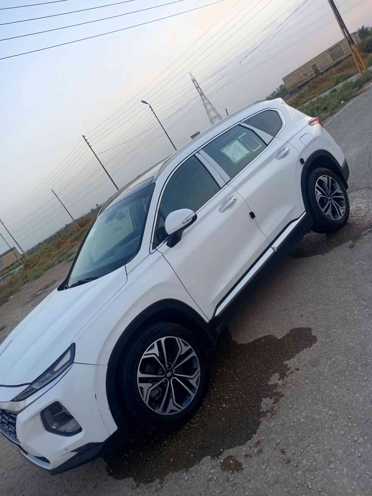 سلام عليكم سنتافي موديل 2020
رقم بغداد دولي السياره فول موصفات 
بنرامه كشنات كهرباي سايد بريك كهرباي 
محرك 3500 السياره خليجي بيه فقط قطعتين بصمات تشغيل 2 شاشه كامره 
السياره فول مواصفات الاخير ماشيه 70
الاستفسار ع ارقام ***********
*********** السعر 210 وبيه مجال 
الشراي مراوس حسب اقناعه
