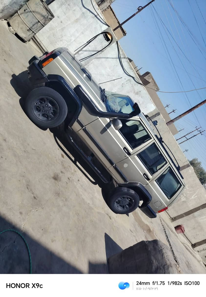 السلام عليكم
جيب 2000
رقم بغداد بسمي
محرك ففتي 3000
كهربائيات جاهزه
شلعه وبطناش شرط
مكان بغداد معامل
سعر ٤٨ بي مجال
رقم الهاتف ***********

