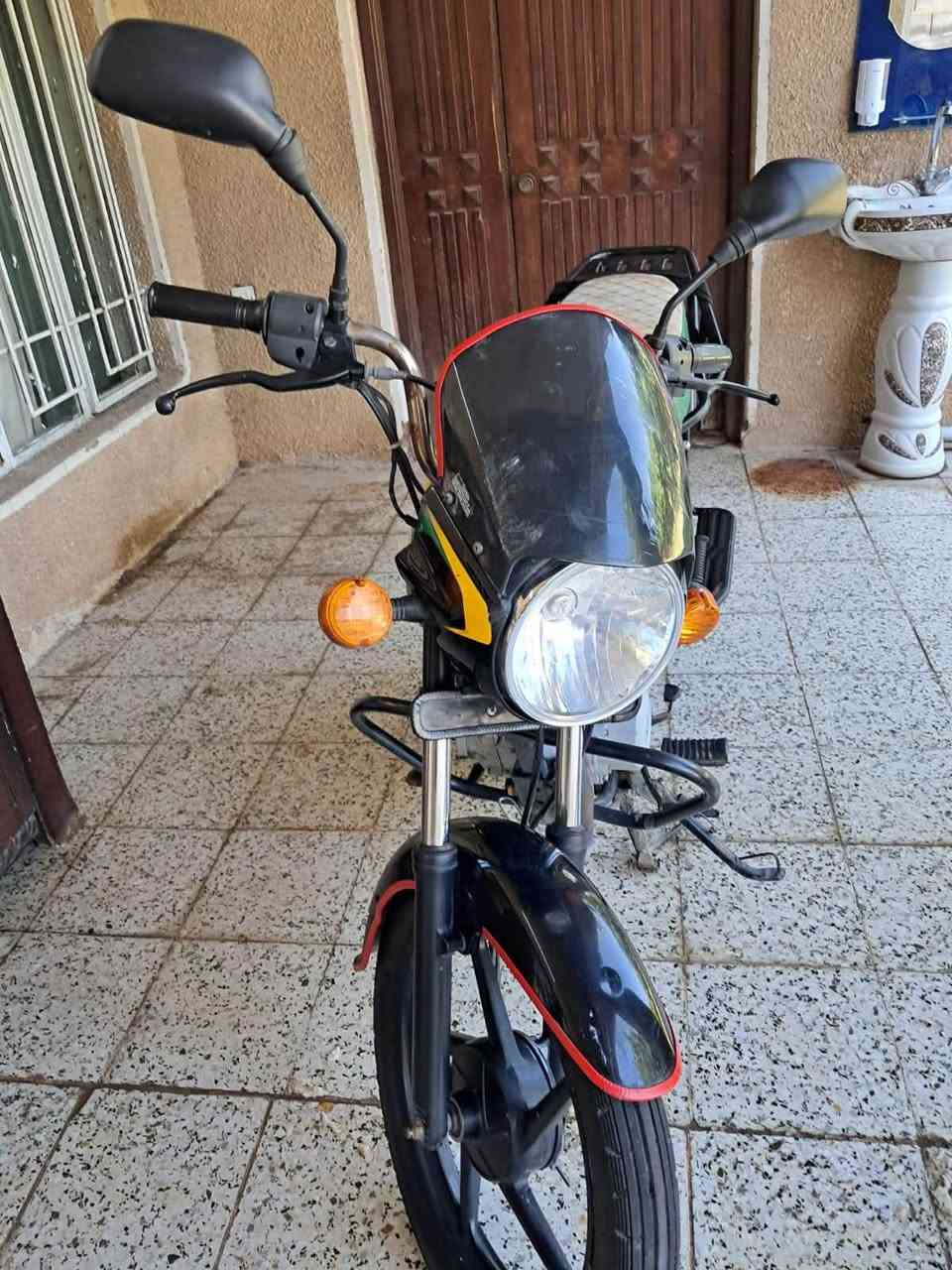 بوكسر • مكينة كفالة • رقم نكليزي