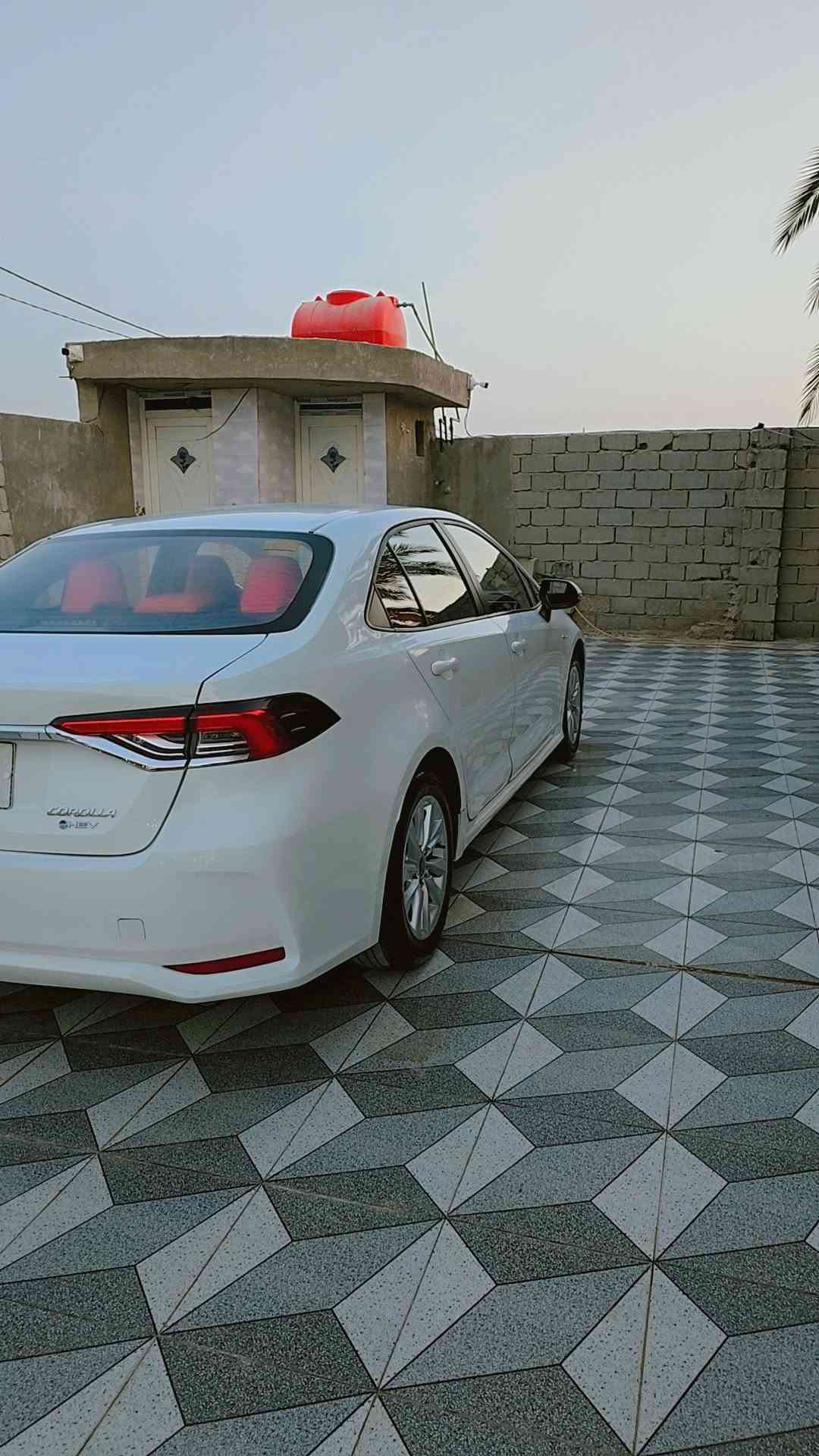 سلام عليكم شباب ماريد اطيل عليكم بالحديث وذكر كل المواصفات للبيع فقط كورلا موديل 25 سياره بسمي رقم بغداد ماشيه 47 سياره بيها 3 مكانات بارد ومشر عليهن فول واحد ع واحد كرسي كهرباء دواخل لونين سياره بيها هواي مواصفات 
وعلى بالعافيه اليشتريها بحق الحسين 
موقع سياره بابل  سعر 153 وبيها مجال بصيط 
رقمي ***********  بي واتساب 

                 سيد حسين

