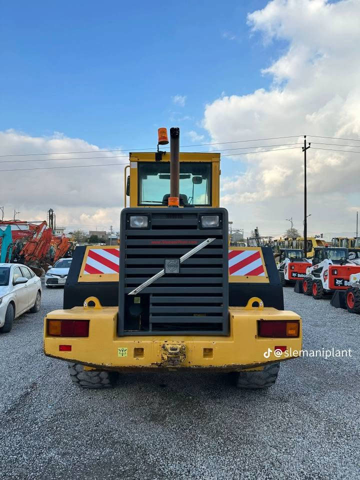 ***********
*********** كركوك, العراق

نص مكتوب في الصور:
- @slemaniplant