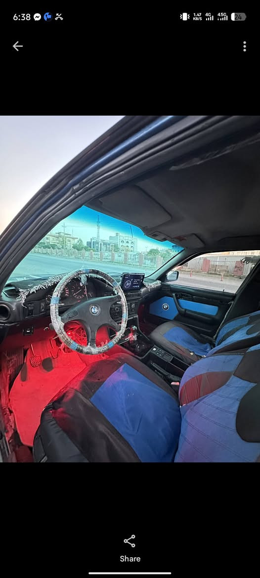 سەرەتا بەناوی خوای گەورە ماشاللە لەماڵی هەموو لایەک 
Bmw 520i  model 1993 
مەکینە 20 کەپس گێڕ عادیە  ماشاللە زۆر بەهەڵمەتە گێڕو مەکینەو ئەکسل و تەقەو ڕەقە بەشەرتی فەحسی فیتەر 
 سەیارەکە تا بڵێی جوانە دینارێک مەسرەفی تیا نیە سەیارەکە علوجە بەشەرتی ماڵی مەدەنی کارەبایی و ناوگێچ هەمووی ئیش ئەکات لایت زینۆنە 
 4 تایەو ویلی هامانی پاکی لەژێرە قفڵ مەرکەزیە  2 جام کارەبا شاشە ئایپاد فڵچە و هۆڕن لایت بەرزو نزم 
2 ڕۆژە ڕۆن و مەسفی گۆڕاوە  پێویست بە وەسفی زۆر ناکات قفڵ و کۆتایی 18 گەڵایە بۆ معامەلە تلفۆن مەکە شوێن سلێمانی
ئاڵوگۆڕ ئەکەم لەگەڵ ئۆپڵی ڤیکترای زۆر جوان 
*********** 
ئەدمین گیان♥️

نص مكتوب في الصور:
- 6:38 2.12 KB/s 4G 45G 24 Share 520i