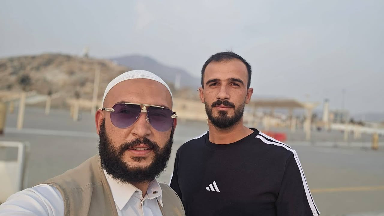 🕋✨ نَحْمَدُ اللهَ وَنَشْكُرُهُ ✨🕋
بِحَمْدِ اللهِ وتوفيقه، تمّت زيارة معتمري شركة السلام والشام للحج والعمرة – رحلة الطيران إلى أبرز مزارات مكة المكرمة، ومنها:
🕌 غار ثور
🕌 غار حراء
🐑 مذبح سيدنا إسماعيل عليه السلام
⛰️ جبل عرفة
🕋 منى
🌙 مزدلفة
🪨 رمي الجمرات
💧 سقيا زمزم
🕌 مسجد نمرة
نسأل الله أن يتقبل عمرتهم وطاعاتهم، وأن يجعلها عمرةً مباركةً وسعيًا مشكورًا وذنبًا مغفورًا. 🤲🏻
📞 للتواصل والاستفسار: ***********
***********
***********
🕋 شركة السلام والشام للحج والعمرة
🤍 في خدمة ضيوف الرحمن
📍 جلولاء – العروبة – قرب جامع أحمد بن حنبل رحمه الله
