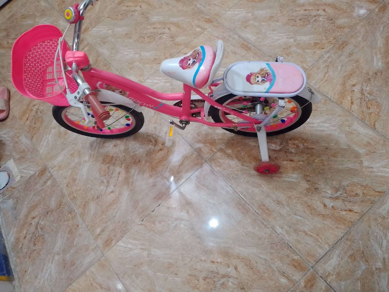 سلام عليكم بايسكل مستخدم شهر جديد سعره 50
وبي مجال مكاني بعقوبه تحرير شارع 40

 تصال***********
