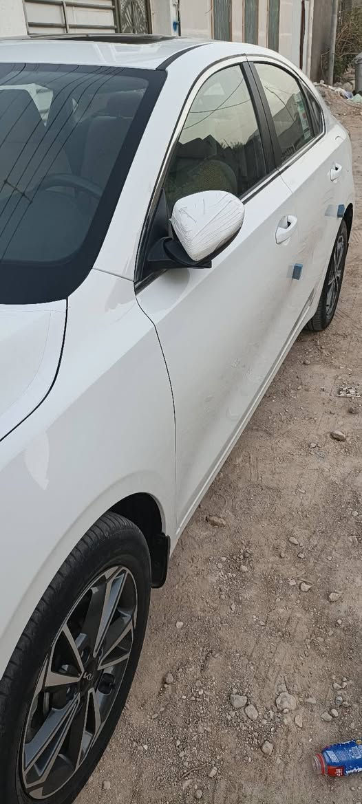 السلام عليكم
سيراتو 2024خليجي 

مكينه 2000 دوش كير AT

 رقم ذي قار فول مواصفات 1/1

ماشيه 56الف km

كفاله عامه من كلشي 

فتحه سقف. تبريد قطعتين. وباقي لمواصفات لمعروفه 

للاستفسار *********** واتساب
السعرر 182 وبي مجال للطيبين.
