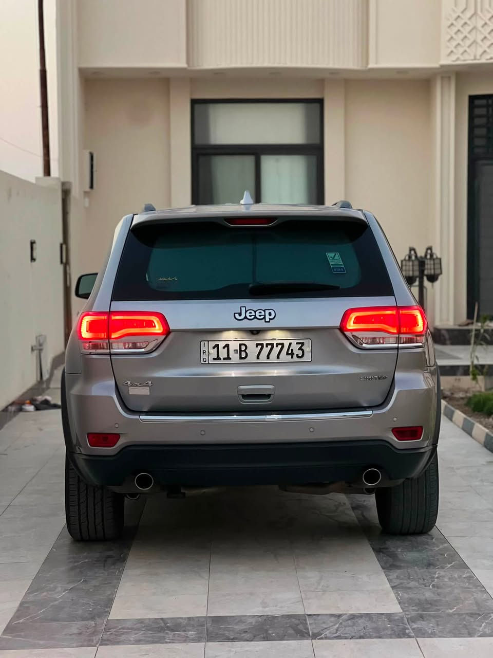 ￼￼￼￼￼￼￼
📍ذي قار
جيب  خليجي موديل ٢٠١٤ كفالة عامة
السيارة كارتووون لاتقارن بالسيارات الماشية هواي 
محرك ٦ سلندر 
ماشية 60 ميل حقيقي 
دبل فتحة 
دواخل عسلي 
جنطة كهرباء 
تبريد امامي وخلفي 
سلايد روف
مانع انزلاق 
بصمة تشغيل وابواب
كشنات امامي كهرباء
شفتات استيرن
المري قلاب 
تشغيل عن بعد
زراك لايت
لايت لد وزنون
هوك امامي ٢ 
حساس خلفي 
كامرة خلفية
لدات امامي وخلفي
رقم بغداد دولي الجديد
للاستفسار اكثر الاتصال ‭***********‬

