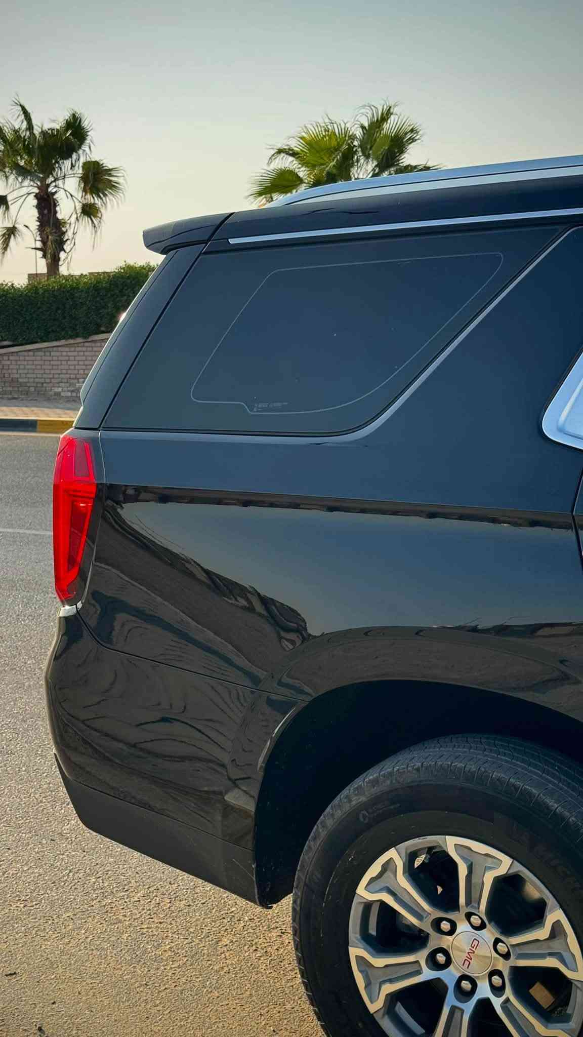 السلام عليكم
يوكن 2024 SLE  خليجية مغلفة نانو PPF❗️
ماشية ٤٢ الف كيلومتر جديدة السيارة✅
كفالة عامة عدا pdr صغير بالجاملغ الامامي مال راكب✅
بأسمي السنوية رقم بصرة ومكان السيارة بصرة📍
السعر 490 ورقة وبيها مجال الشراي يجي يشوفها ويتدلل
للتواصل ***********
