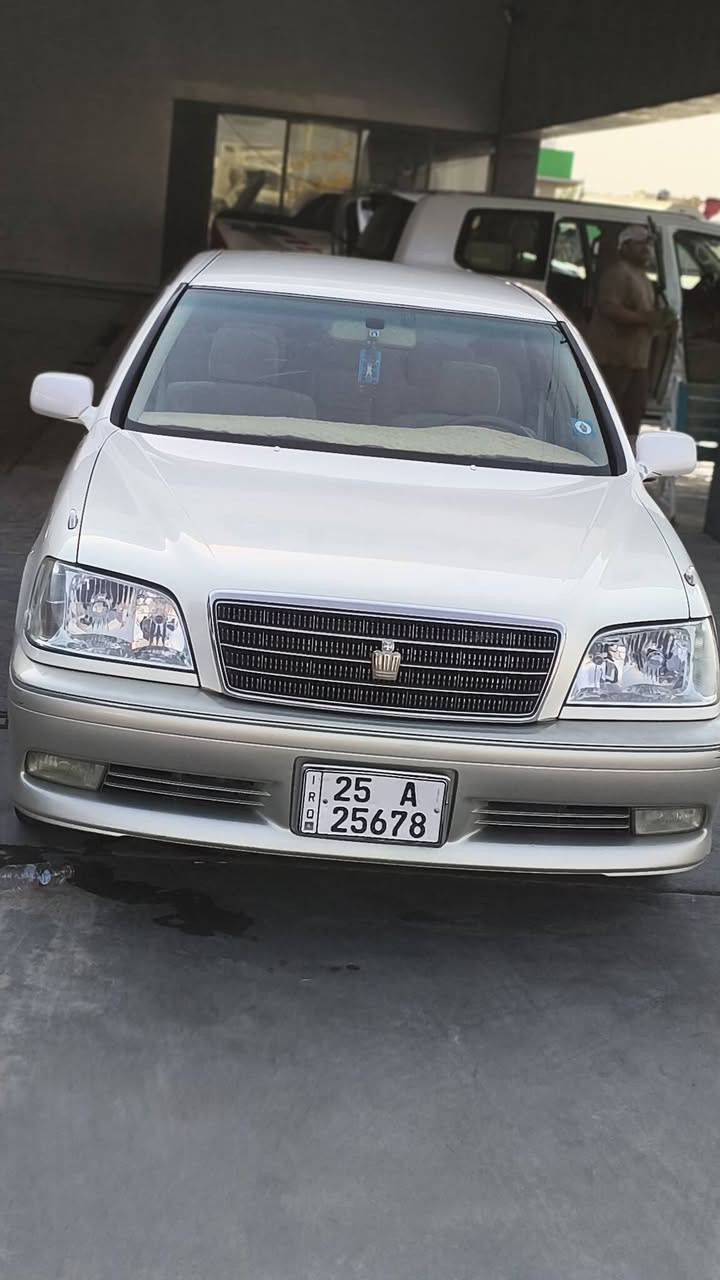 السلام وعليكم
من رخصت مدير الكروب 
ملكه لبيع موديل 2003
رقم كركوك  اصوليه بسمي اني مرقمه بيدي تحويل مباشر وين ما أتريد اداورلك 
مكينه وكير قبل شهرين شادهن حاويه طبكه كامله 
السياره خير من الله تعال وشوف ابعينك 
خصراويه محجله 
دكمتين 
الديفور الزقير حته حجرات ما مشيولات ابلاديات 
السياره مكفوله من الكص ولصبق ونقل الجثه كفلاله
مكاني صويره 
خاص ما اجاوب
الاستفسار ***********
