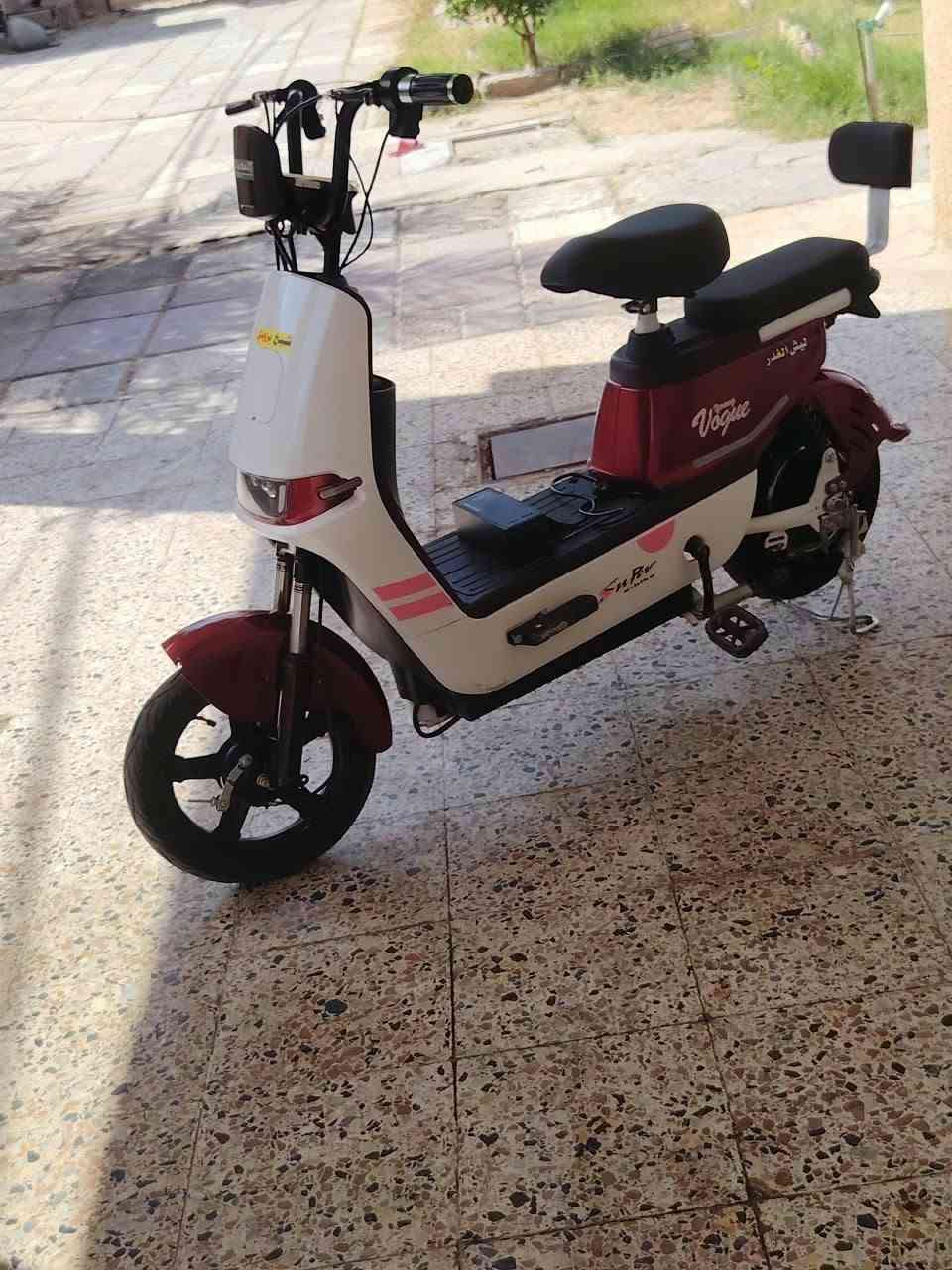 رانج روفر • شاشة معطلة • بطاريات نظيفة