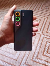 كامون 40 برو 5G • شاشة أصلية • ٨ رام