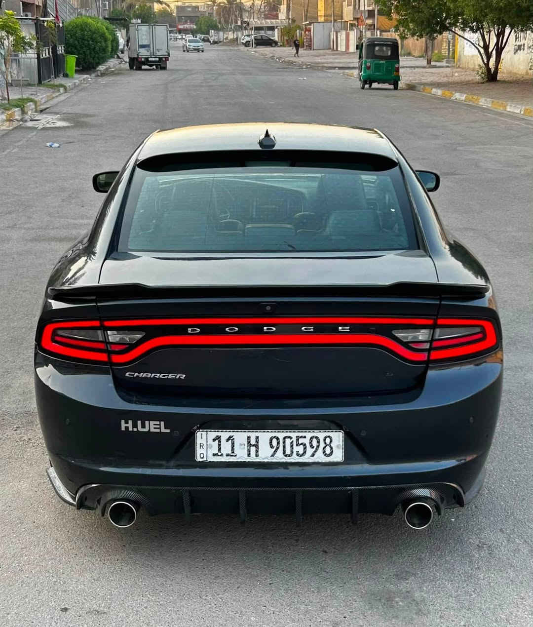 جارجر 2018 وارد امريكي
فئة sxt Plus فوول 1/1 
(( تو ويل ))

💥 حادث نص جاملغ خلفي صبغ فقط

لغود وشواصي وتكم 
وكير ومحرك مكفولات

جميع الايرباكات سليمه 
حجر صالنصه بلادي 
ماشيه 83 الف 

رقم بغداد الجديد باسمي

🔰 مواصفات 

بصمة تشغيل 
بصمة ابواب 
بصمة جنطه 
تشغيل عن بعد 
داخل لونين ابيض و اسود 
كشنات جلد ابيض 
كشنات تدفئه وتبريد
كشنات خلفيه تدفئة 
كشنات خزن ميموري
كشنات كهرباء 
ستيرن تدفئه
شاشة كبيره 
سماعات نظام Alpine   
تدعم ابل كار بلي و اندرويت اوتو 
تبريد قطعتين مناخ منفصل
نضام سبورت 
مانع تزحلق 
كامره خلفيه
لايتات زنون بلادي 
لدات اماميه مع كشافات بلاديه
محرك 3600 كفاله 
كير طياره 8 نمر 
✅ وبعد بيه هواي مواصفات 

⭐️ السياره بلاديه بدون تحديث 
وضع الشركه كلشي ما ملعوب بيه 

📍 مكاني بغداد الدوره  

💲سعر 188 وبيه مجال 

☎️ رقمي ***********
