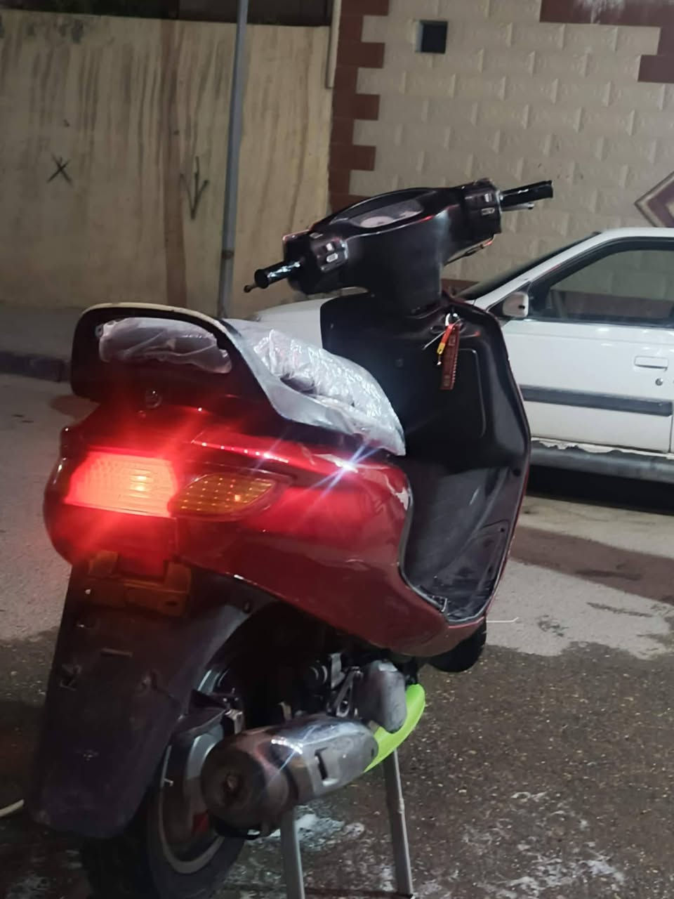 (مكلف بنشر) دراجه فراشه خط واحد للبيع مكفوله كهربائيات كله شغال نكره سلف هندر شلعه معدل بس كلجات يراد ادامه طوافه لايت عالي ناصي مكينه ما مفتوحه شاصي مكفول عداد شغال سعر 600 وبيها مجال حك الجيه ***********
