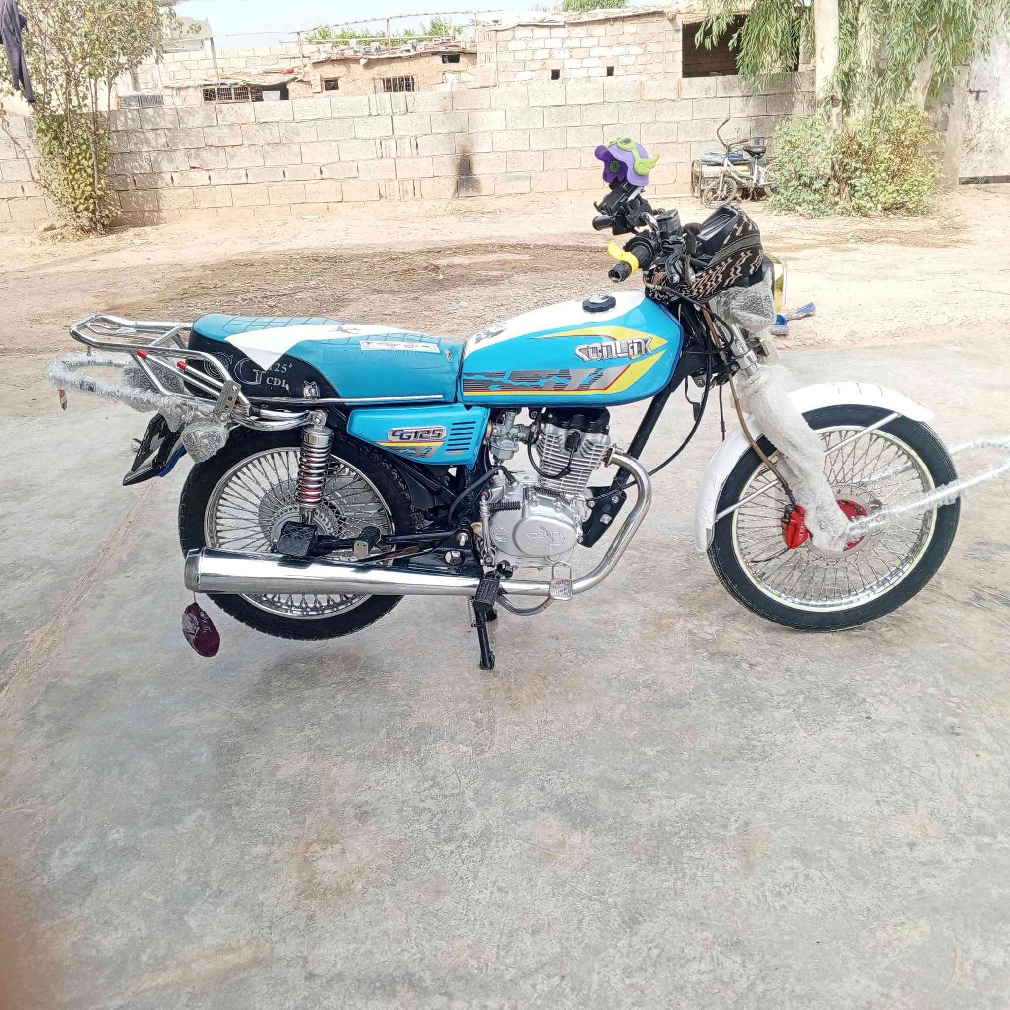 للبيع سولنك 4كير موديل 2024محرك ما مفتوح  سويج بلادي رزانه سرعه فول ويله مصطره كهربيات كامل درجه حديده سعر 575مجال قليل حك جيه اتصل ***********
