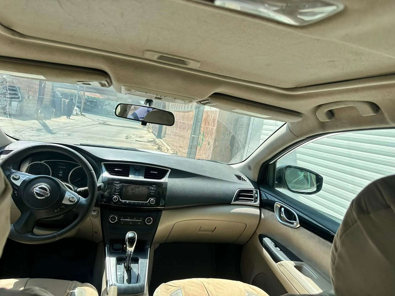 Nissan sentra 2017
سێنترا ٢٠١٧ کندي
ڕەنگی سپی
گێڕ تۆماتیک
ناوزەرد(کرێمی) ،سقف سلایت ، شاشە گەورە ، سویچ بەسمە
کامل مواسفات، هەموو شتێکی تازەیە پاتری ، چوارتەیەی نوێی لەسەرە 
٣ پارچەی بۆیاغة لای چاملق و دەرگایە بەبێ ناوگرتن دەعمی سووکە بەشەرت پشت و پێش کەپس  
 هەموو شتی بەشەرت 
شوێن:کەرکووک
کارتی بەنزینی هەیە
نرخ:105$ و مەجال
ژ.م:***********/واتساپ

سنترا موديل ٢٠١٧ سليمانية مواصفات SV مواصفات فول داخل كريمي ، سقف الفتحة بصمات ، شاشة كاميرا ماشية ١١٥ الف ميل ، بيها ورقة بنزين
السعر ١٠٥ ومجال بسيط رقم موبايل ***********
