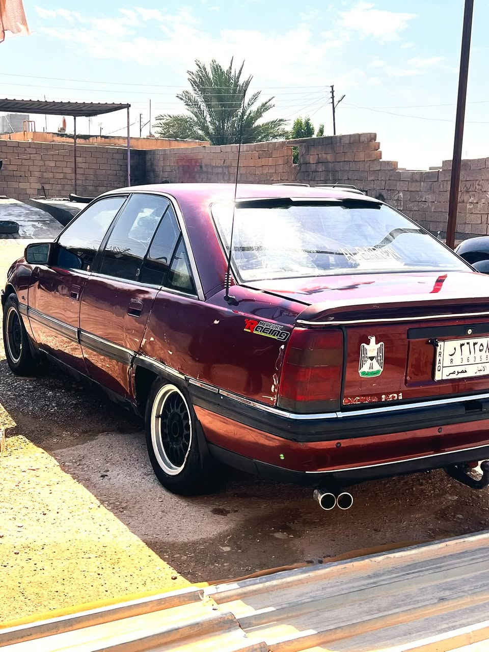 اوميغا • 1992 • محرك 2000