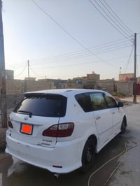 إبصم كرستال • ٧ ركاب • أجرة جاهزة