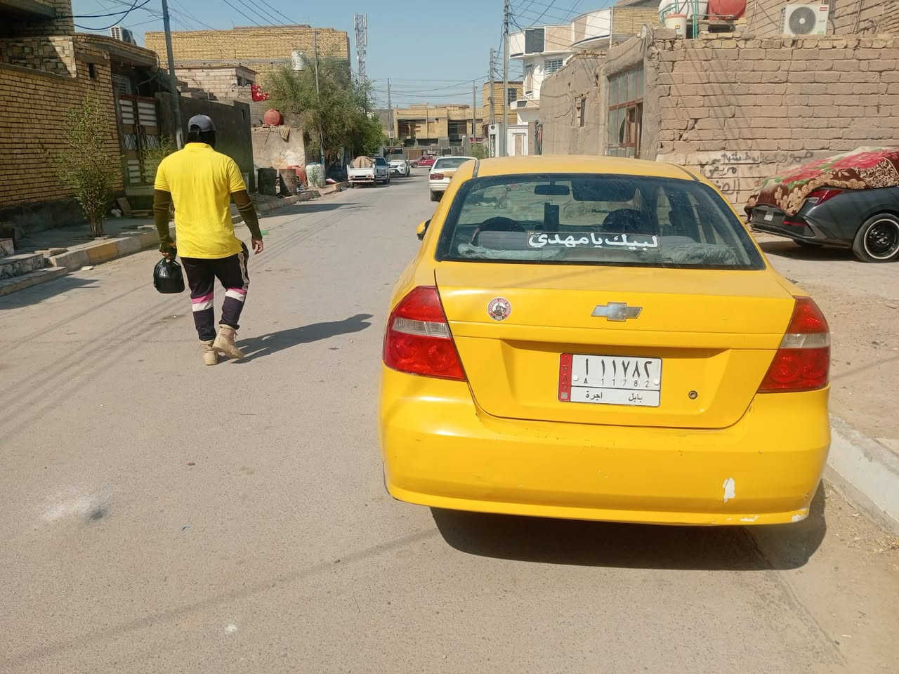افيو موديل 8خليجي تبريد محرك وكير عادي جاهز رقم بابل مشروع وطني مالكه حاضر للبصمه هيأه مطلوبه 200تنزل من سعر 35 مكان السياره سماوه *********** بيع او مراوس
