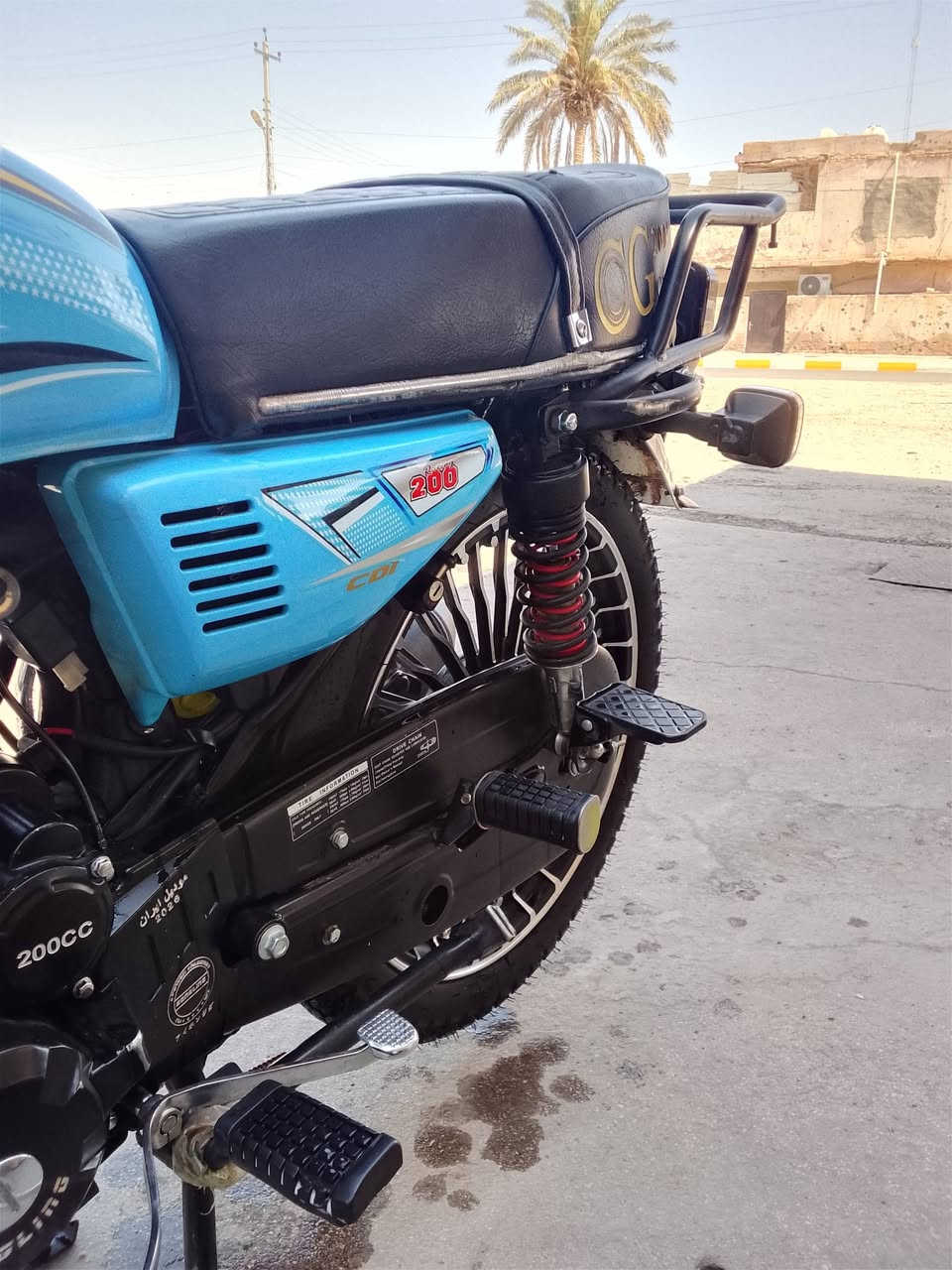 سلام عليكم 
دراجه سونك موديل 26 محرك 200cc 
صاله شي  قليل من مشدوده وياه 3 اوراق وبصمات اثنين وصويجات  اثنين مكينه مكفوله مكاني الرمادي تاميم قرب سنتر دعاء السعر مليون وبي مجال شي قليل ***********
