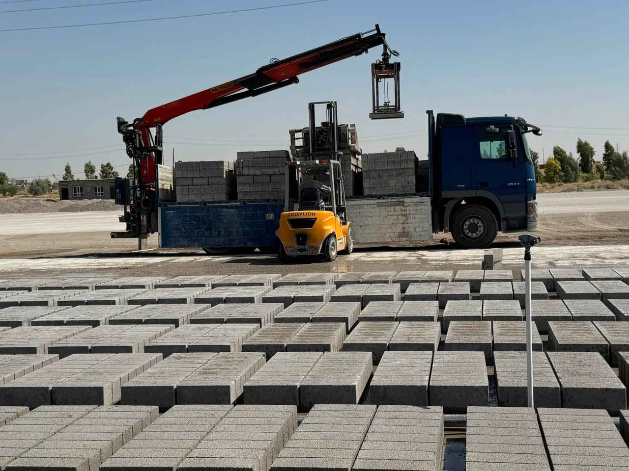 إسلام عليكم
عرض خاص للمواطنين الكرام
بلوك درجه أولى شرط الفحص 
واصل بل كرين لبيجي 410 الف 
لاستفسار 
حمود اسويد ***********
احسان اسويد ***********
