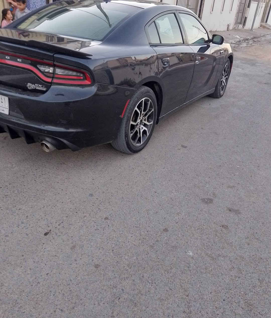 بيع مستعجل  چارجر موديل 2017 SXT فول مواصفات عده الفتحه سياره جاهزه مابيهه نقص برغي مكينه سته سلندر 3600  رقم بغداد تحويل مباشر عنوان الرمادي  السعر جدآ مناسب  150  سياره حيل نظيفه مال جناي  بيهه صبغ قليل وبارد بدون دواخل شواصي تكم لغود كله كفاله  الشراي يتصل  رقم الهاتف *********** ملاحظه اعتذر عن المراس والوعود بيع فقط
