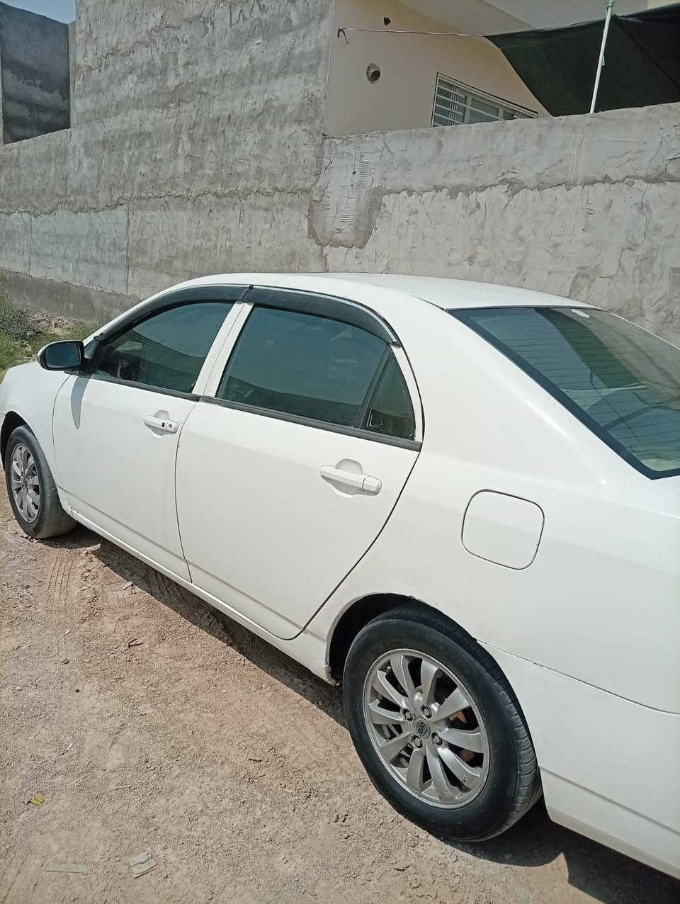 بي واي دي   G3. 2013  محرك وكير كورلا بيكاتشو مكفول  الحداديه 80/100. التبريد شغال منضومه تبريد كامله  بيها صبغ حزام 
ابيعلك صبغ عام التاير ات جدد السياره جاهزه  الرقم ميسان مشروع وطني المالك بلبصره باي محافظه تتحول  للاتصال او. واتساب ***********
