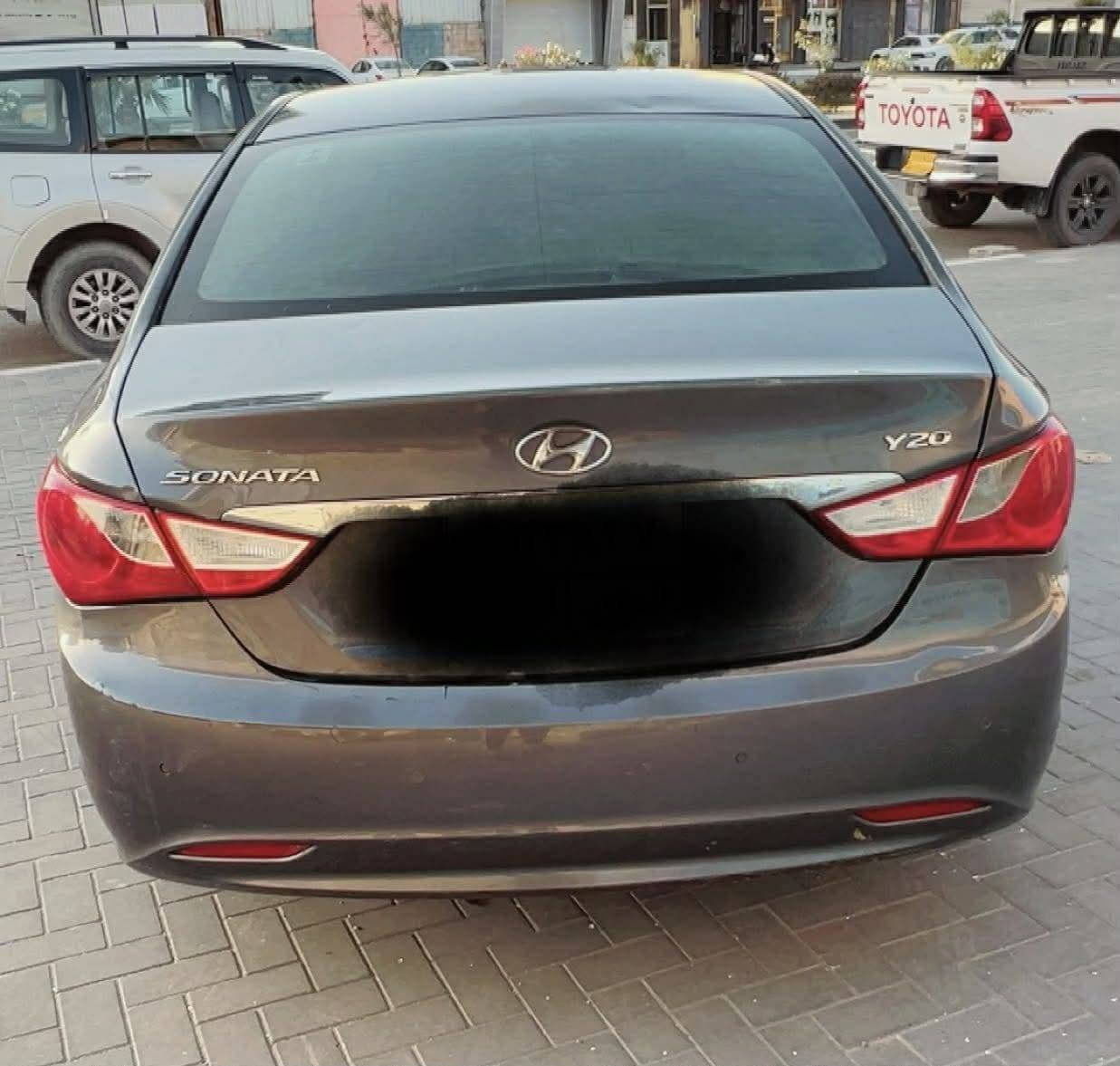 السلام عليكم سوناتا 2014 مكينه دوش 2000 بانزين اصل خط واحد حداديه 80 كير مكينه كفاله سنويه ورقم طبق الاصل مطابق للشاصي السعر 47 وبيها مجال للتواصل خاص او واتساب *********** مكان بصره

