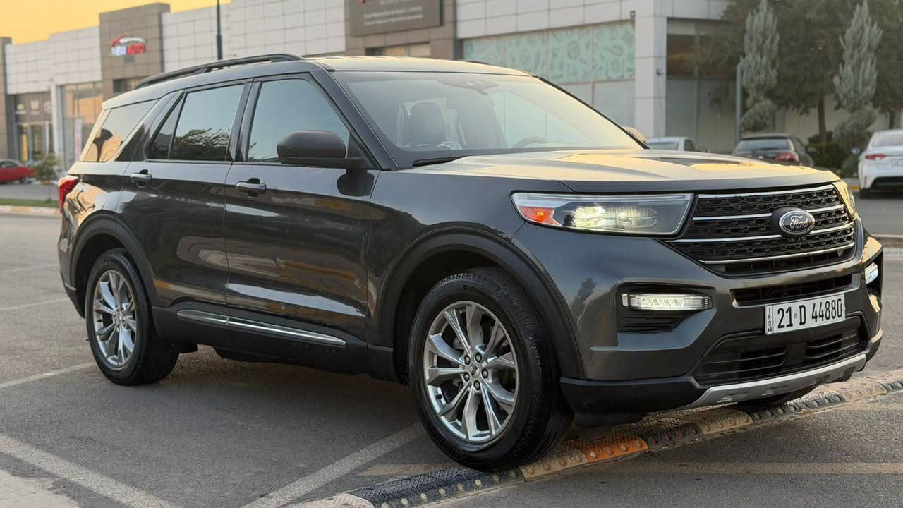 فورد إكسبلورر XLT 2020الموديل: Ford Explorer XLT
سنة الصنع: 2020
المحرك: 2.3 لتر EcoBoost
عدد السلندرات: 4 سلندر
القوة: 300 حصان
الگير: أوتوماتيك 10 سرعات
الدفع: خلفي RWD
الوقود: بنزين
 مواصفات فول عدا بنوراما 
الشاشة
كاميرا خلفية
حساسات اصطفاف خلفية
نظام Ford Co-Pilot360 للسلامة
نظام المحافظة على المسار
تحذير النقطة العمياء
فرملة طوارئ أوتوماتيكية
إضاءة LED
ماشيه 62 ميل 
باب خلفي كهربائي
3 صفوف مقاعد
الضرر/ سطحي خفيف قطعتين صبغ وباب سكن بيه بارد 
رقم سليمانية تحويل مباشر
السعر ٢٣٠ ورقة وبيها مجال بسيط ان شاء الله
الهاتف ***********
العنوان ديالى بعقوبة
