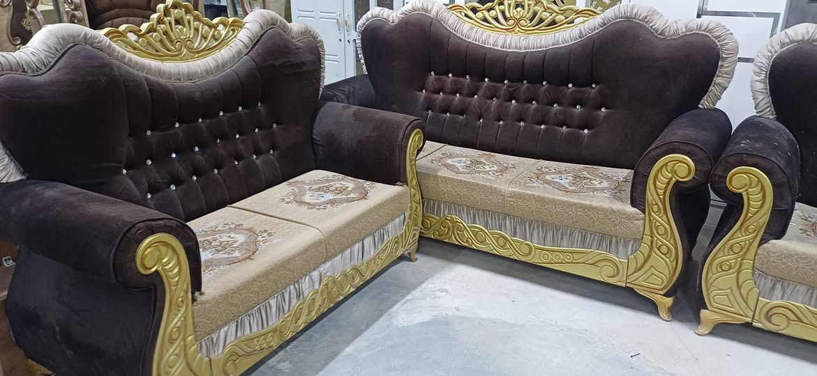 تخومه ملكي دواوين نظيفه جدا ***********
