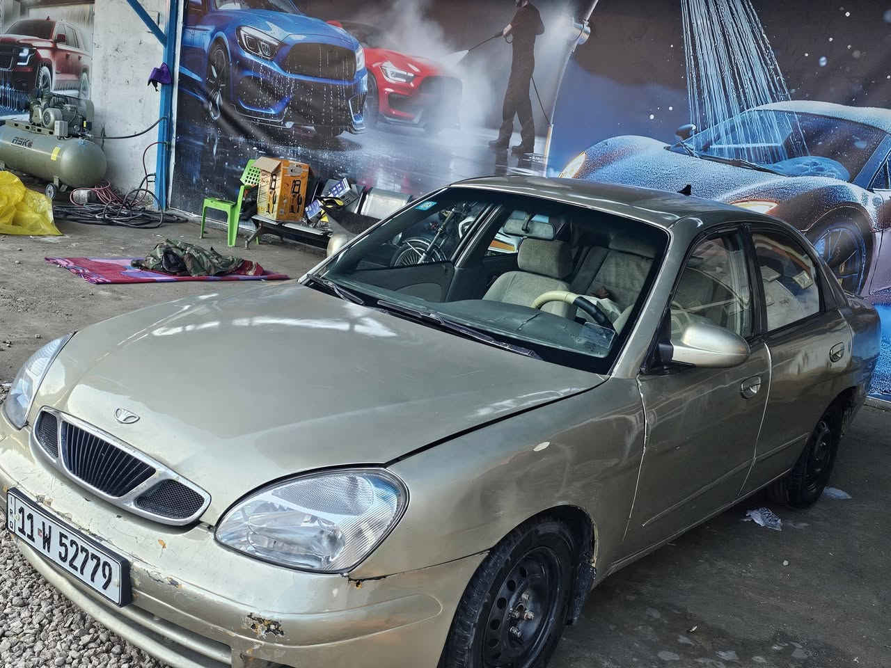 السلام عليكم دايو نوبرا موديل 2002  رقم نكليزي بغداد السياره حلوه وجاهزه حداديه استوني معمره ما خليت شي ما بدلته تخم تاير  وتخم تير وباتري جديد كير ومكينه خير من الله السياره كلش  حلوه عارضه ب 30 وبيه مجال للتواصل *********** العنوان محافظه النجف قضاء الكوفه
