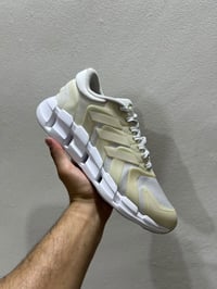 حذاء • اورجنال • تيست