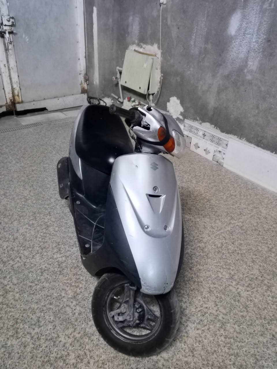 دراجه ساسوكي رياضي ما مفتوحه دراجه نضيفه السعر 250 بيها مجال رقم ***********

