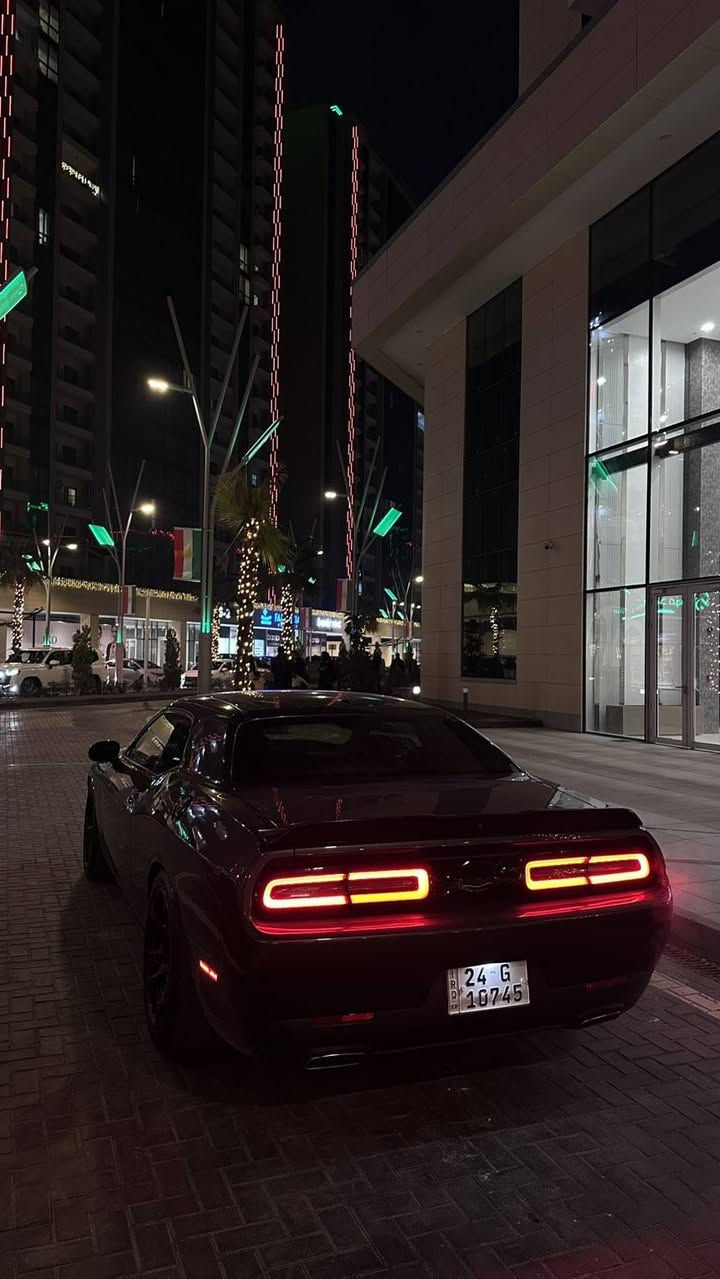 سةيارةكة بي مشكيلةية گيرو مةكينة بة شةرت اكسل بة شةرت .٢  پاچه هه يه بي داخيلي ئير باگ سيسته مه   رةقم *********** أربيل, العراق
