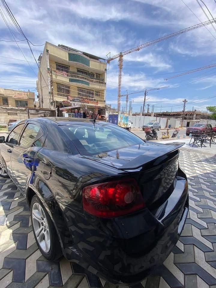 بيع مستعجل ⁉️

شاشه 120 دولار كار بلي وكلشي 

نصبتها حلوه ، دبل جامات فول عزل ، سماعات عاليه ، بجم كبس 

سياره نصبتها حلوه جامة السايق مضلله نسبه 30‎%‎ والباقي خضر 

سنتر لوك ، دواخل نضيفه ، رقم بغداد ، اسود ابو الشذره  

تحكم جهتين ، ست نمر ، ويل 17 ، مرايات جانبيه كهرباء ، تدفئه تبريد مكينه 2400 مرغوب كشنات مخمل بلاديه ، سبايدر رياضي ، نضيفه سياره رزنه بالشارع 

اضرارها 

 صبغ عام اثر جراد بالقماره ومن حقك تفحص للتاكيد  حادثها جاملغ خلفي وشويه من باب وره السايق 

يرادلها ادامه ترتيبات بسيطه تكعد وزن    

السعر الى 72$ ✅و بيها مجال 

بغداد مكاني العامريه ، حي حطين ، حي الجامعه 

رقم ***********
