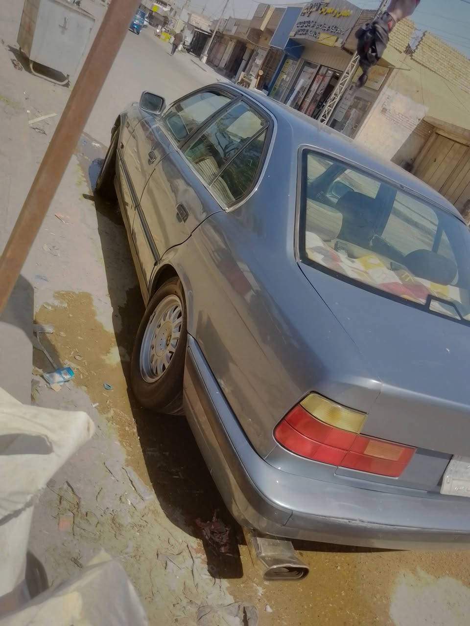 سلام عليكم ٥٢٥ كير عادي مكينة مفتوح ٢٥ اصل سيارة جاهزة حدادية خلفية أمامية جديدة تخم تاير جديد منضومة زنون اصلي بدون ضربة او تعمير رقم كركوك تريد وكالة تريد تحويل بل عجبك مكاني بغداد للبيع او مراوس سعر ٤٣ او بية مجال هاذة رقمي بي واتساب ***********
