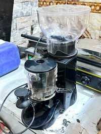 ماجستير إيطالي مكينه قهوه السعر بـ16 ورقه   طاحونه قهوه بـ150 الف   جه...