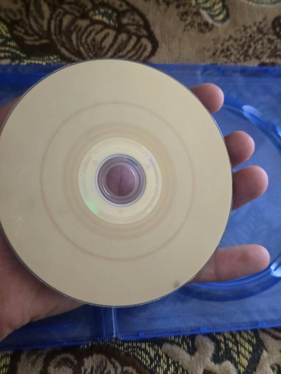 سلام عليكم قرص بيس ٢١ للبيع قرص نضيفه حيل السعر 55 وبي مجال للتواصل***********
