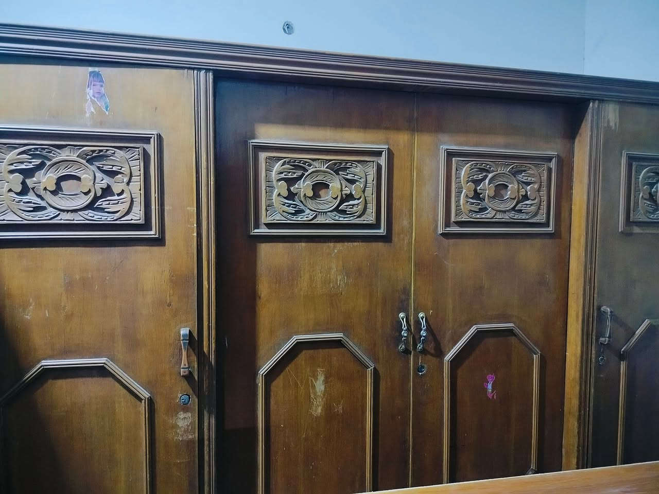 غراض منزليه للبيع الشراي يراسل خاص او الاتصال بل رقم ***********
