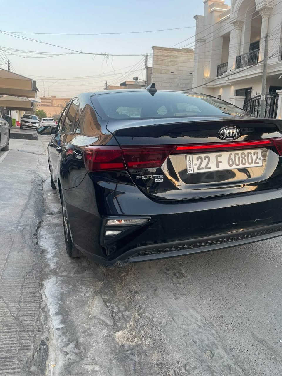 السلام عليكم للبيع كيا فورتي وارد امريكي 2019 محرك 2000 دوش السياره حادث كلش بسيط بدون ايرباك بدون دواخل بالعراق صار  بيه شخط وانصبغت الباب والجاملغ السياره ماشيه 51 الف مايل السياره حيل جديده وجاهزه من كلشي اي نقص مابيه السعر 116 $ ورقه وبيه مجال بسيط مكان السياره بغداد العامريه رقم تلفون *********** بغداد, العراق

