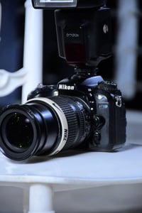 نيكون D7100 • شتر ٣٤٠٠٠ • ملحقات كاملة