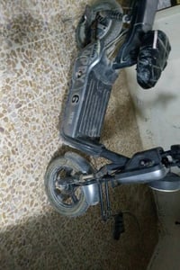 دراجة كهربائية • ١٠٠