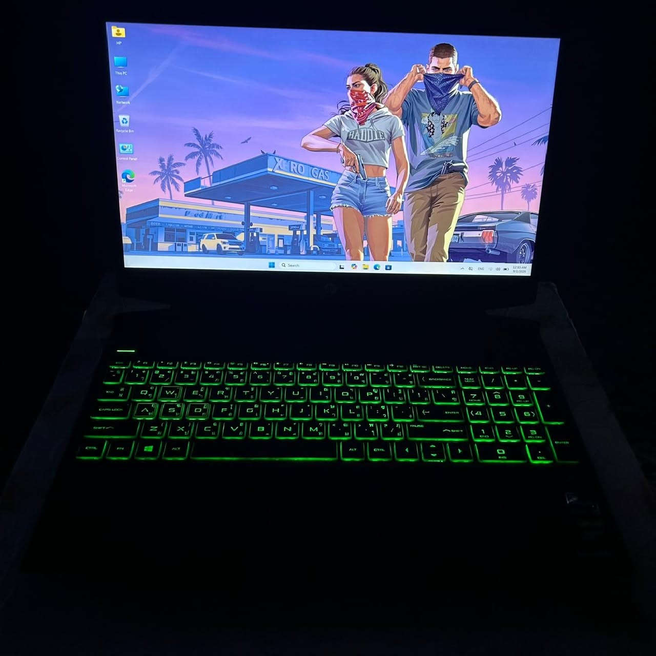 #الوحش HP Pavilion Gaming Laptop  🔥 💚

لابتوب خاص للألعاب و المونتاج و الهندسة و التصاميم

معالج قوي AMD Ryzen 5 5600H بتردد عالي وسريع جداً 3.30 كيكا هيرتز 

رام 16 DDR4 

هارد أول / 256 SSD

هارد ثاني / 1 تيرا HDD 

(حجم تخزين عملاق 1256 كيكا)

كارت شاشه داخلي AMD Redeon(TM) Graphics بحجم 8 كيكا 

كارت شاشه خارجي قوي NVIDIA GeForce GTX 1650 بحجم 4 كيكا 

شاشه 15.6 دقة FHD مع 144 هيرتز (تشبع لوني ممتاز)

كيبورد ضوئي (درجة قوية)

تحتوي على أهم المنافذ .. مع منفذ تايب سي (ثندربولت)

#السعر 590 ألف مع #ملحقات (حقيبة + ماوس + ماوس باد + الشاحن)

بغداد - شارع فلسطين (توصيل #مجاني بكل العراق)

رجاءاً عبر الواتساب فقط ***********
