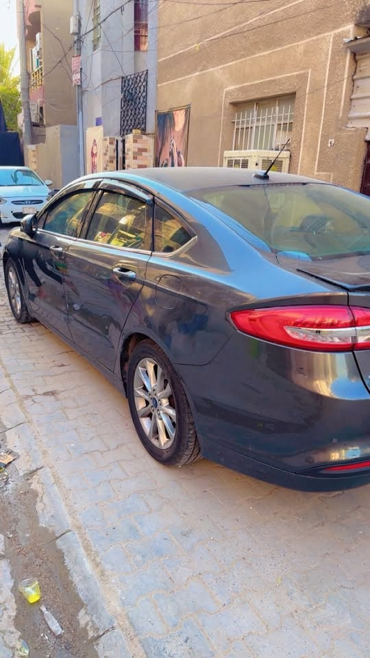 فورد فيوجن موديل ١٧للبيع ماشيه ٥٠ رقم اربيل بسمي حادثها فقط دعاميه  مابيها تبديل الاستفسار اتصال ***********
