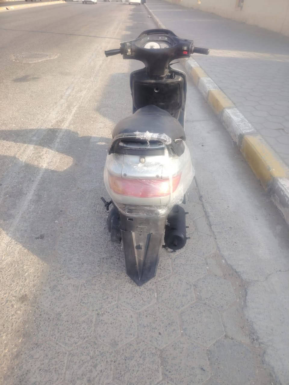 دراجه فراشه فحل للبيع مكينه حلوه كهربائيات كله شغاله سلف هندر لايت زنونو يشاير جك نص جك صفح جاهزه السعر 290 نجف حي السلام ***********
