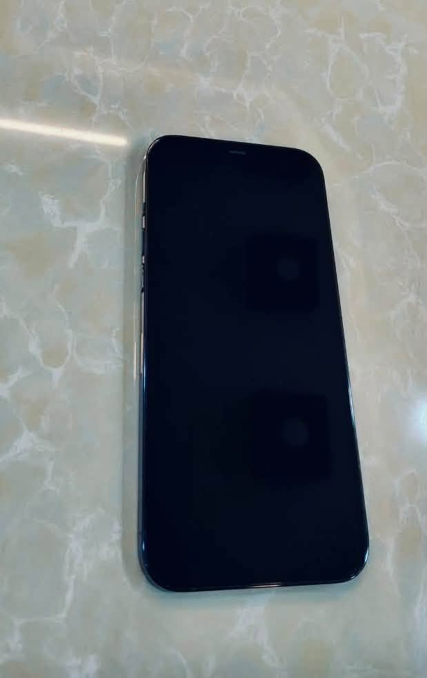السلام علــيكم ( اخواني الأعزاء )
ايفــون 12 PRO MAX v
ازرق 💙📲
بطاريه 79 اصلي مابدله 🔋
شاشه اصليه 📱
ذكره 256. 
⭕️قطاره مال شحن 
⭕️ نضافه حيل زينه 
⭕️ الجهاز ابد مامفتوح أنطيك هيا تروح أجيكو وترجع 
⭕️ الجهاز تستلمو بدون غراض فقط الجهاز 
⭕️ ضمان يومين اي تقطيع ترجعو 
⭕️ فيس بي شــغال
الســـعر ⚡️جداً مغري 😓 
520 الف 💵 
الــرقم ***********
