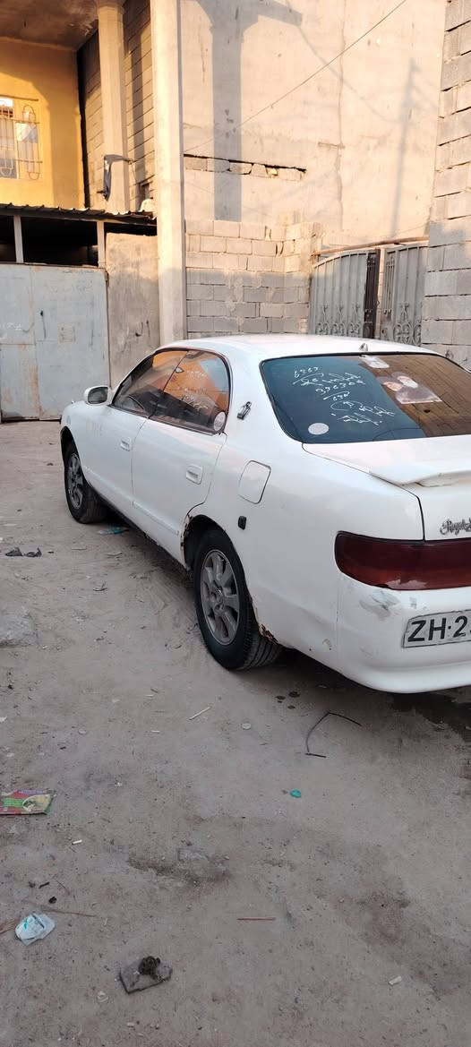 السلام عليكم البيع سيارة شيزر محرك بية ونجي محرك وكير كفالة كهربائيات كلة شغالة راعية بل نجف تخم تاير جديد سيارة كصة جنطة السعر 27 سيارة جاهزة وين مايعجبك طلع وترهم مراوس حسب القناعة رقم الهاتف ***********
