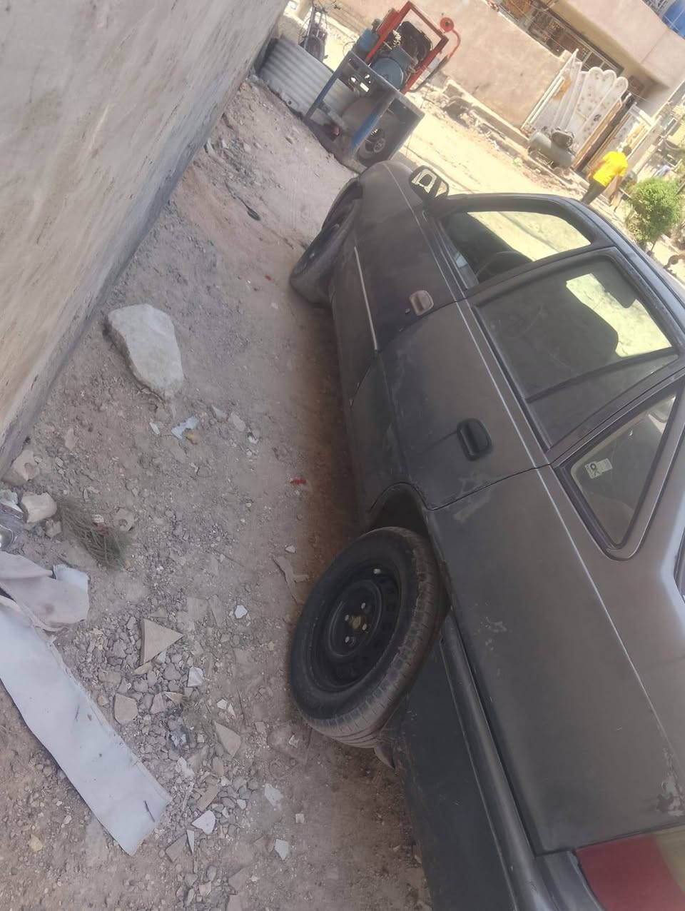 السلام عليكم دايس اللو موديل 96 سياره جاهزه بس بس جارده سعرها 19 وبيها مجال ***********9 مكانها بغداد الشعله
