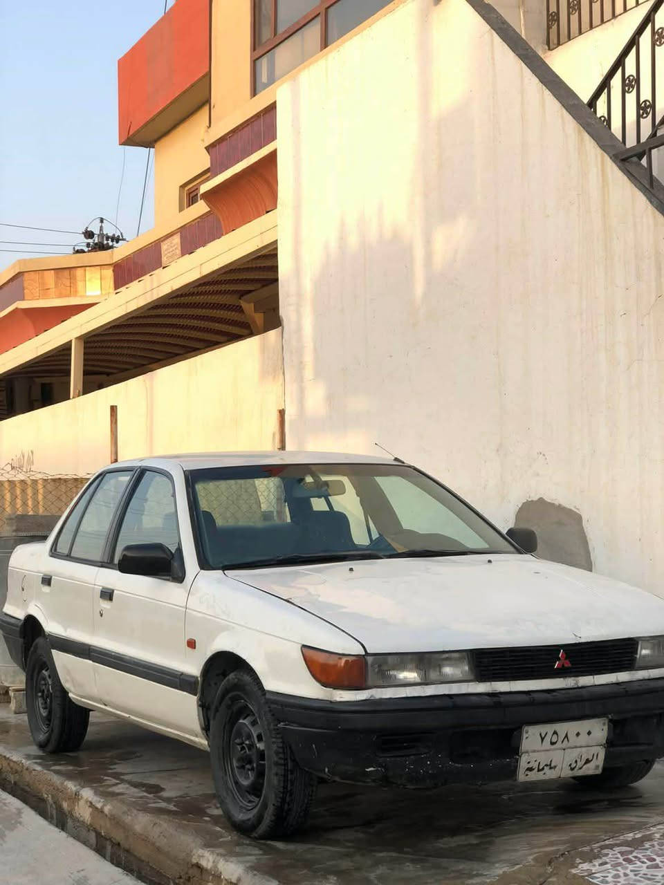 مستربوشي لانسر موديل 1991 سياره بدون ضرر بدون معجون امامي و خلفي كبس تايرات جديد صدر جديد رقم سليمانيه بسمي شرط تحويل وكاله سعر 31$ مجال 
مكان كركوك 
رقم موبايل 
***********
*********** كركوك, العراق

