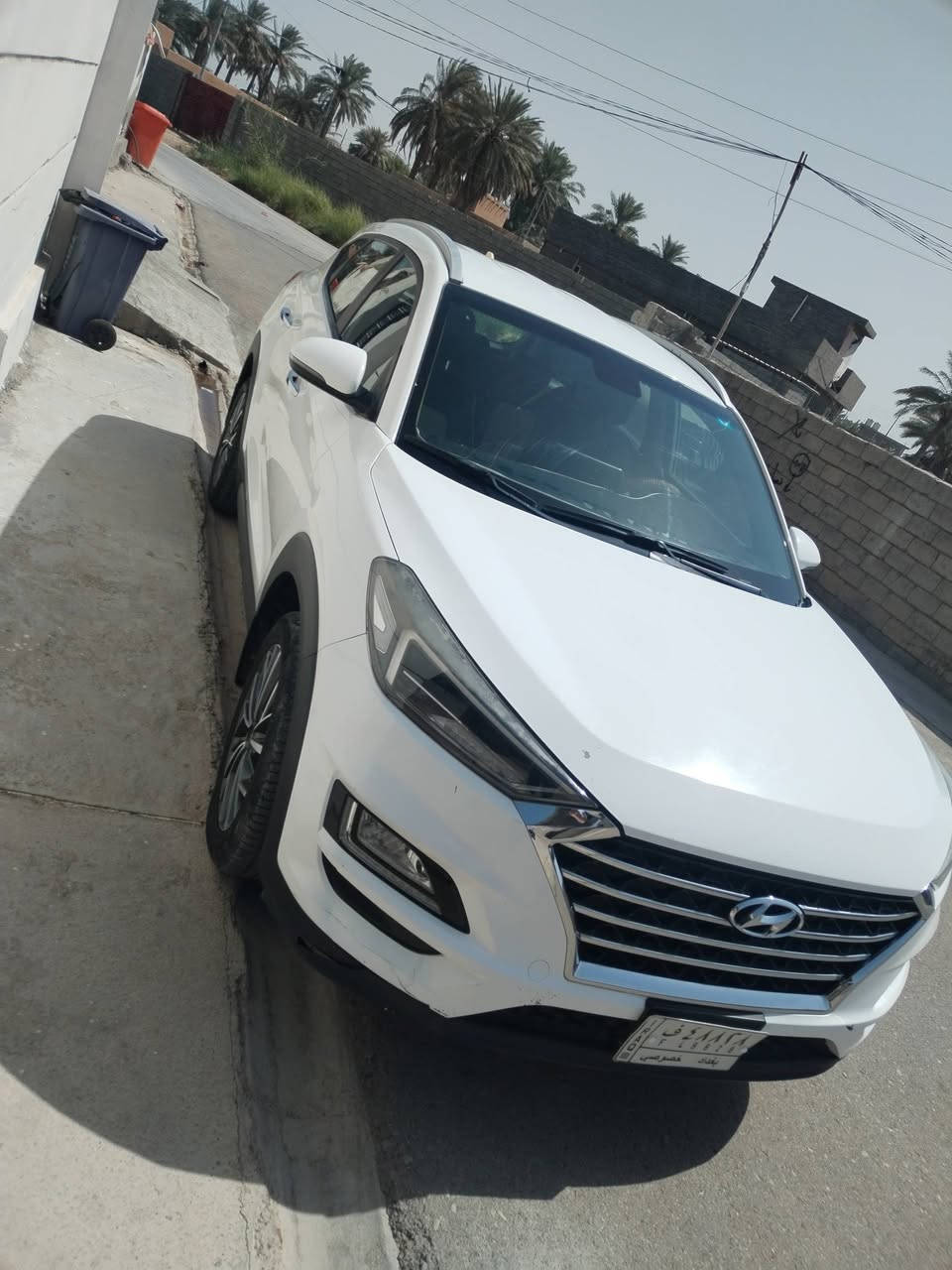توسان ١٩ خليجي
رقم بغداد
سنويه بأسمي مجدده ل ٢٠٢٨
المكان ديالى خان بني سعد
عداد 115000
السياره بدون حادث مكفوله باستثناء رصعه بقبق الجنطه
سايد بيك بالرجل
ارضيه مغلفه جلد
اشاير بالمري
قطعتين تبريد
اشاير جانبيه
 باقي المواصفات معروفه
للتواصل ***********

